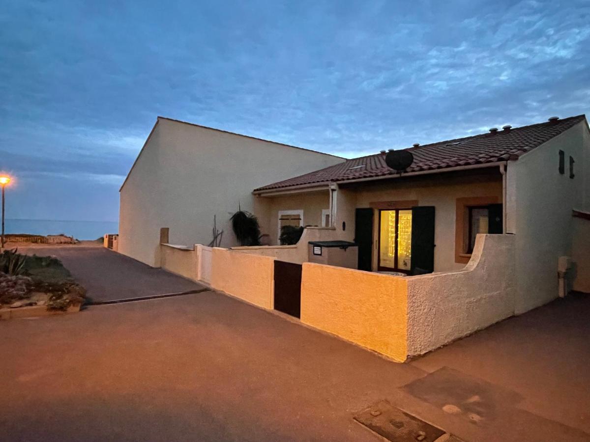 Ferienhaus In Residence Naturiste Direkt Am Strand 勒卡特 外观 照片
